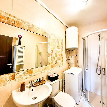 студио каскадас м5 *